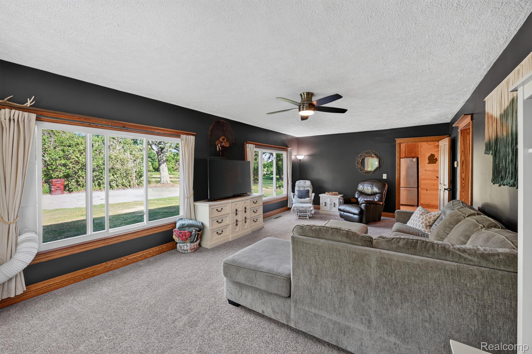 3658 Newburg Road Bancroft, MI 48414 - Photo 8 of 56 10-web-or-mls-DSC_7451.jpg