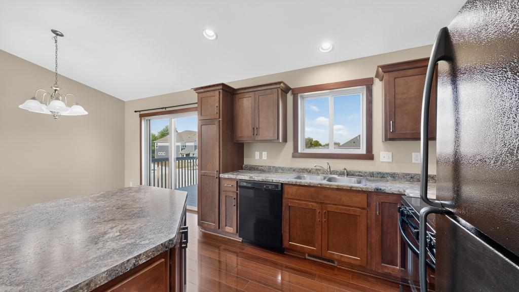 4998 55th Avenue Northwest Rochester, MN 55901 - Photo 12 of 39