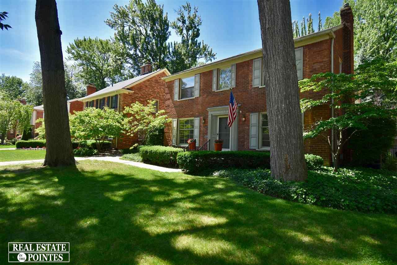 1699 Severn Road Grosse Pointe Woods, MI 48236 - Photo 4 of 28