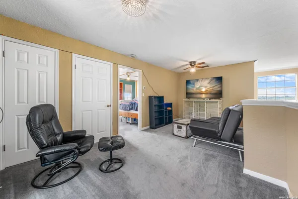 $3,300 | 360 Private Road 4619, Castroville, TX 78009
