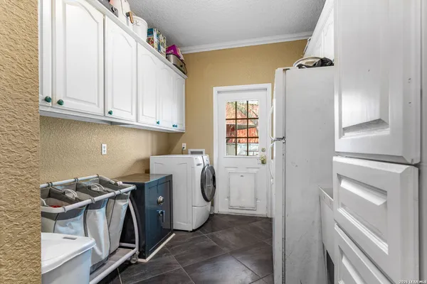 $3,300 | 360 Private Road 4619, Castroville, TX 78009