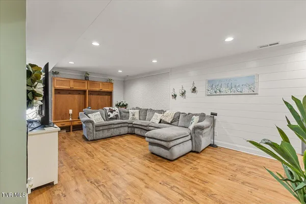 $1,499,900 | 1200 Milburnton Road, Limestone, TN 37681