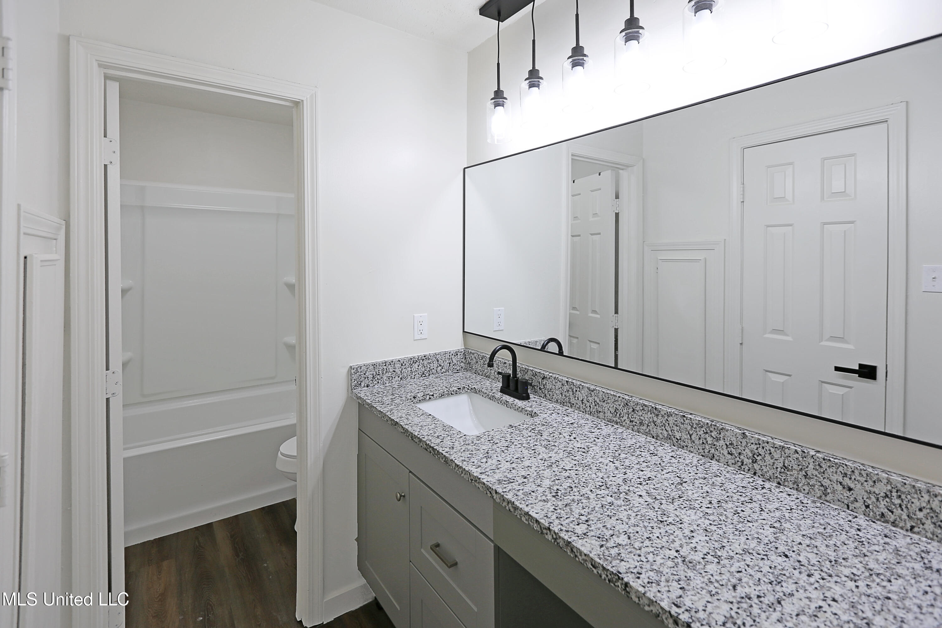 114 Cumberland Road Brandon, MS 39047 - Photo 10 of 17 114 Cumberland - 4