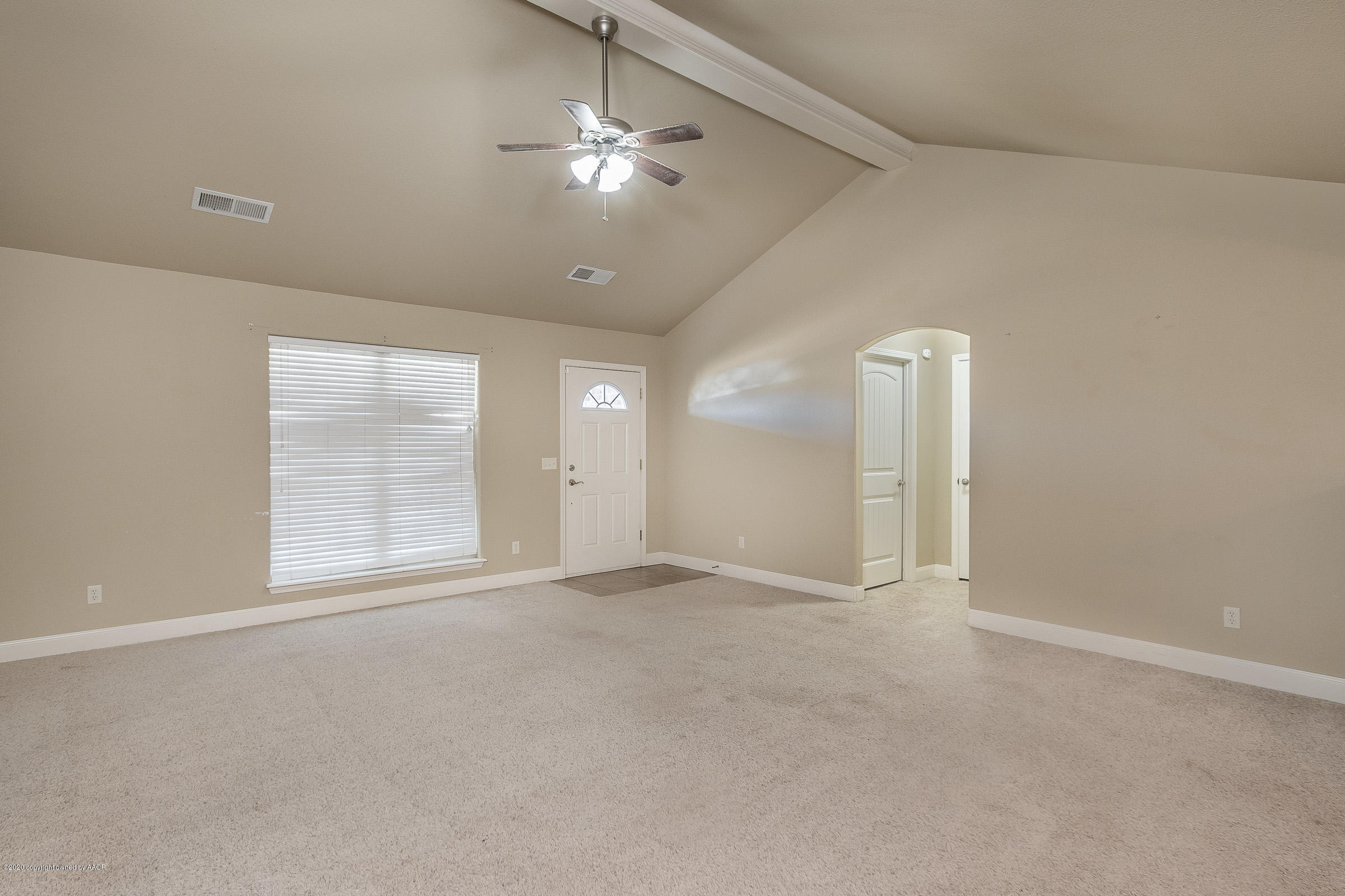3905 Arden Road Amarillo, TX 79118 - Photo 4 of 16 004_Living Room 2