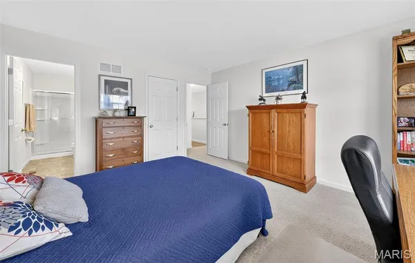 $299,900 | 302 Freedom Drive, Foristell, MO 63348