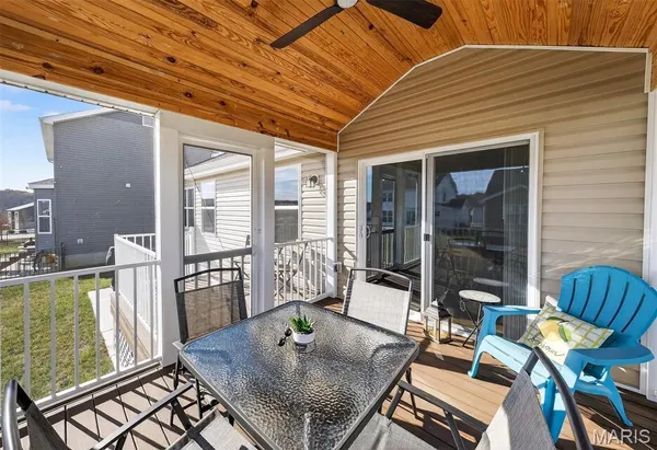 $299,900 | 302 Freedom Drive, Foristell, MO 63348