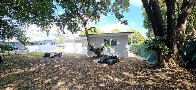 $735,000 | 2530 Northwest 111th Street, Miami, FL 33167