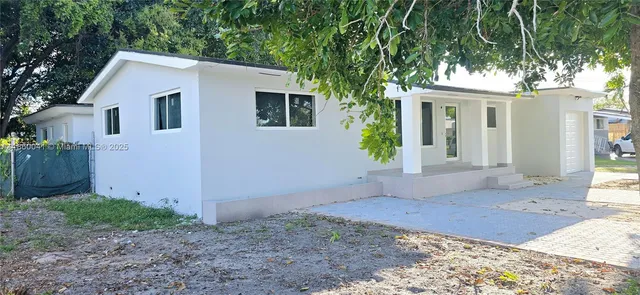 $735,000 | 2530 Northwest 111th Street, Miami, FL 33167