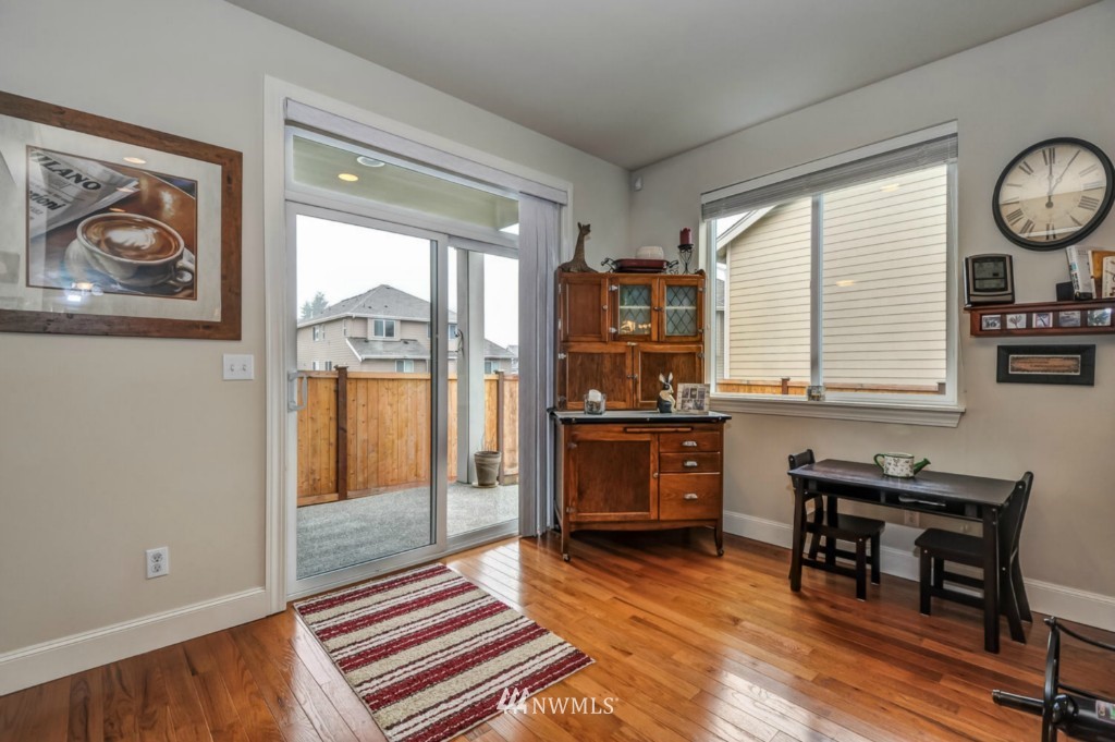 16031 Southeast 137th Terrace Renton, WA 98059 - Photo 9 of 14 Gallery Image 9
