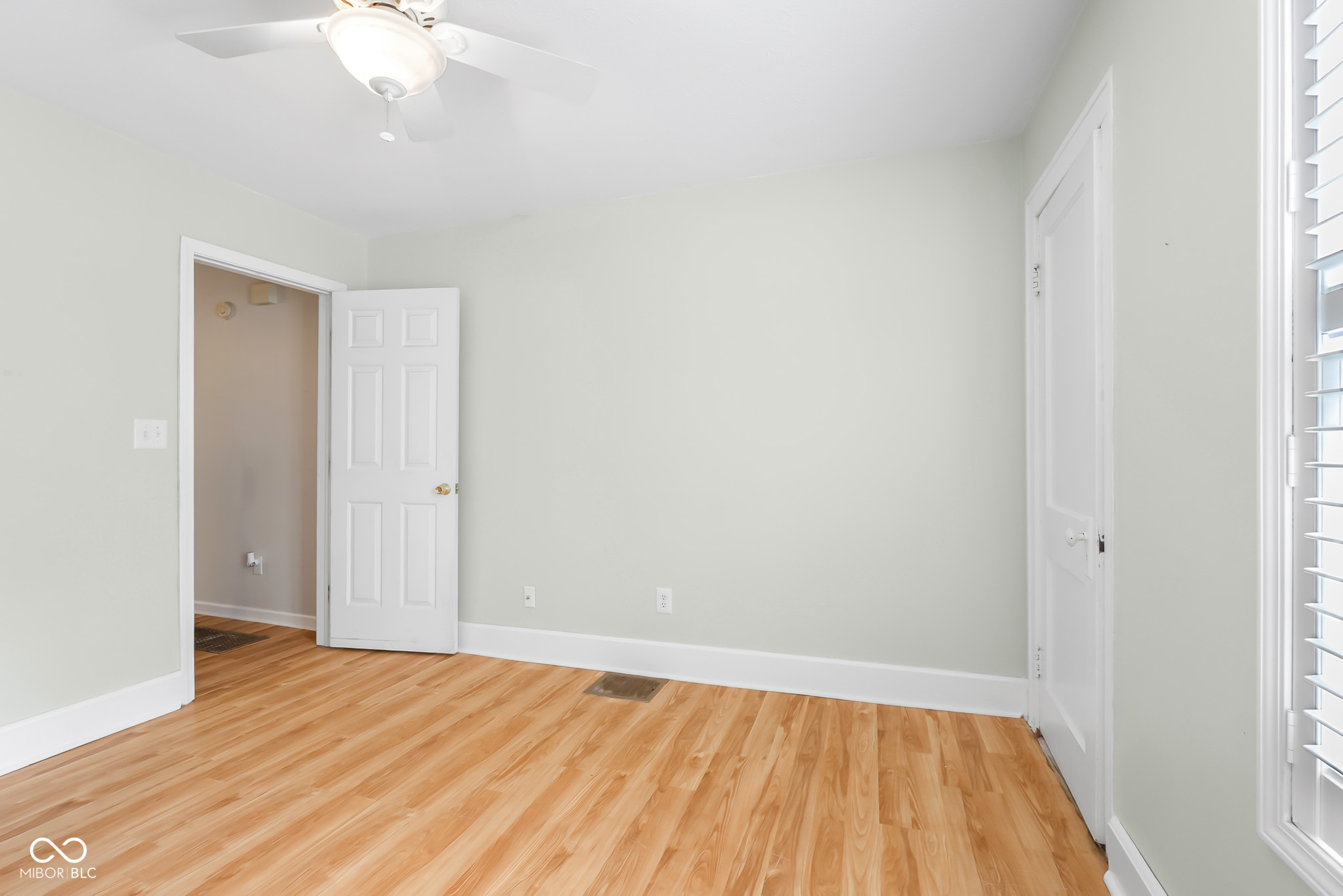 2103 Gilmore Street Columbus, IN 47201 - Photo 13 of 28