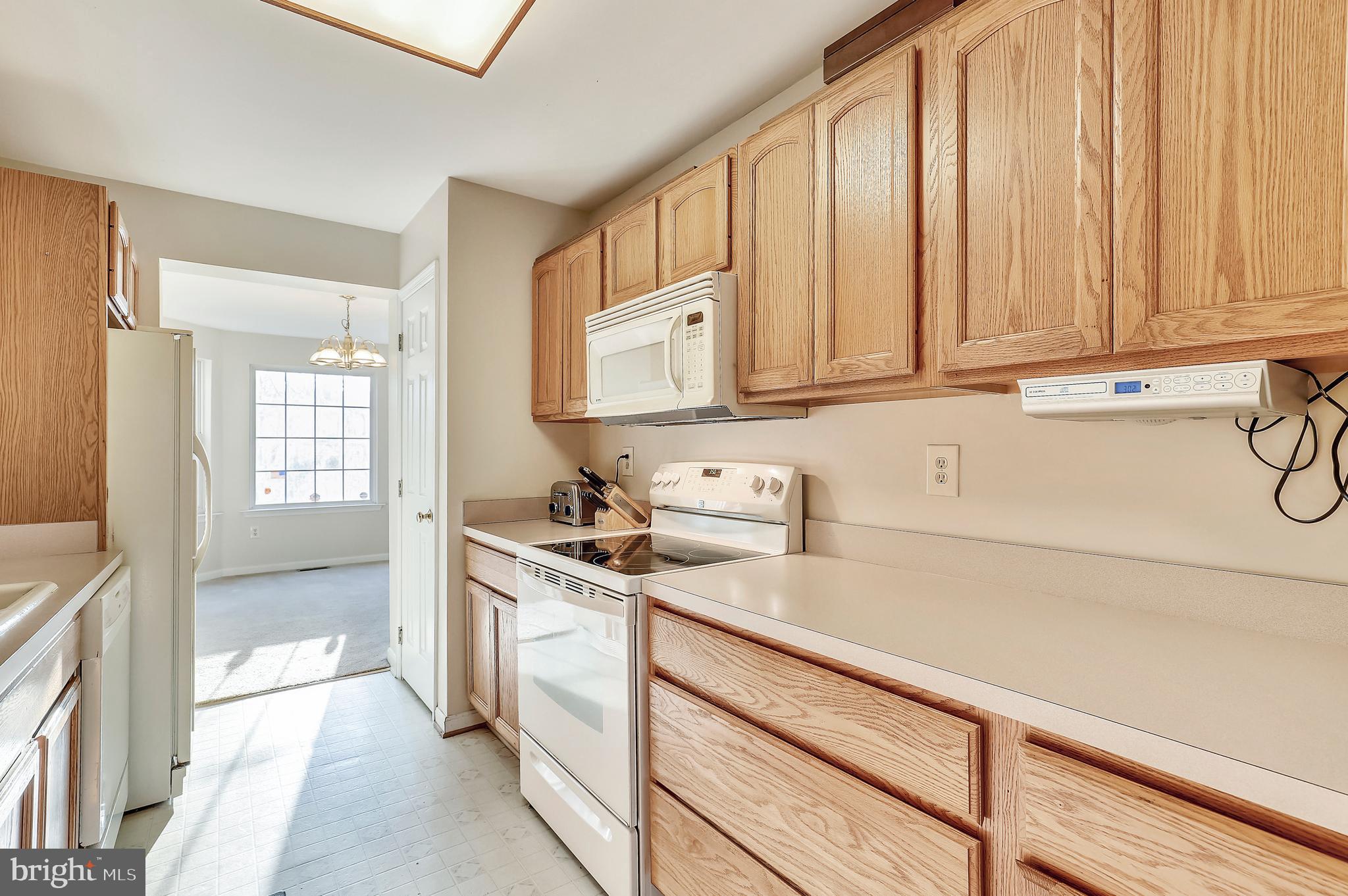 385 Ball Road St. Leonard, MD 20685 - Photo 5 of 52 Full loaded Kitchen