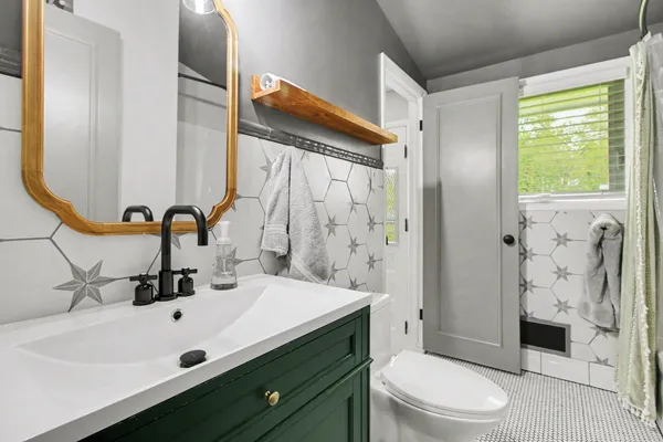 $534,900 | 2702 Cranbrook Road, Ann Arbor, MI 48104