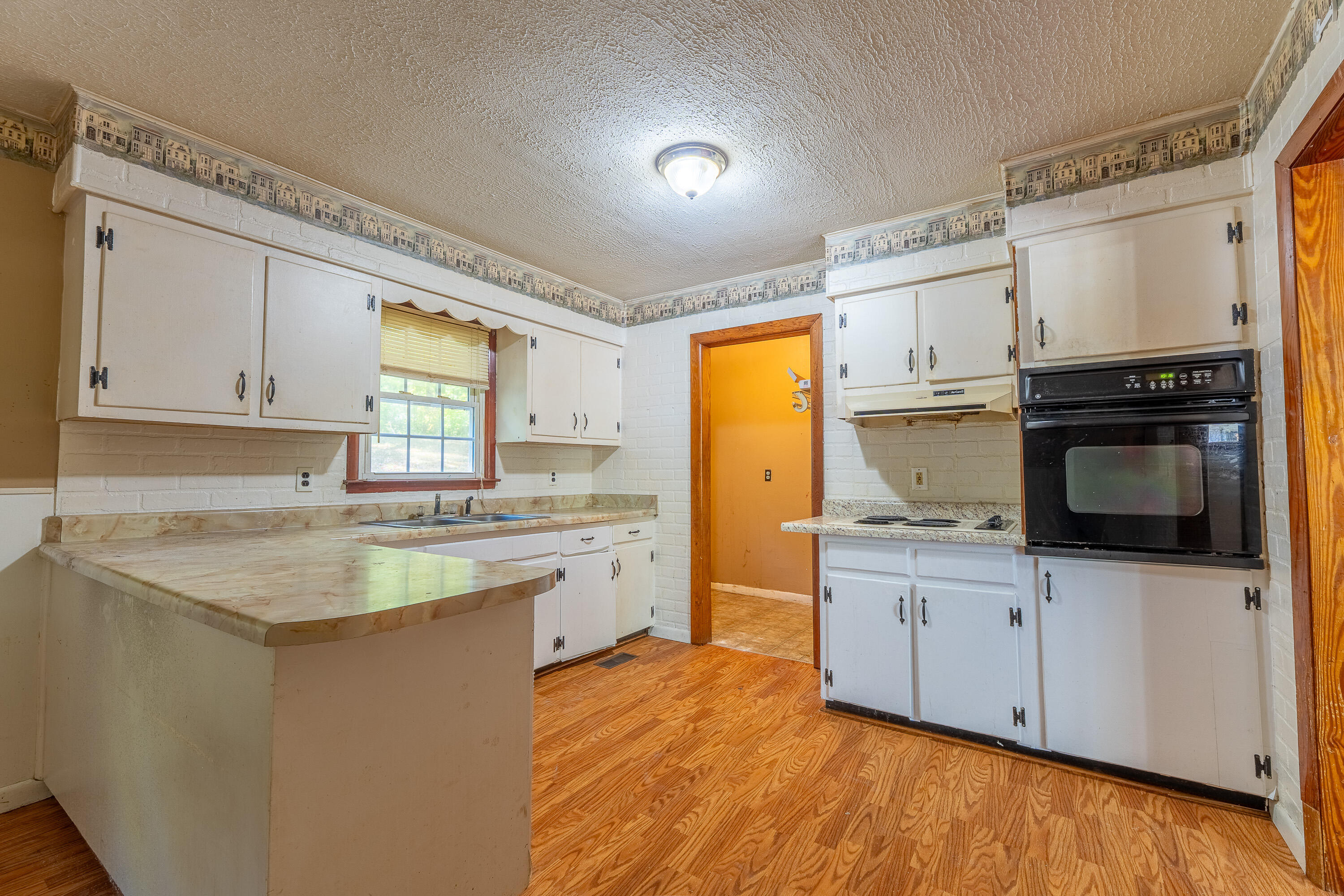 165 Valley Road Stearns, KY 42647 - Photo 18 of 27 165 Valley Road-18