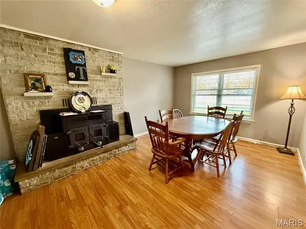 $219,000 | 505 West Walsh Avenue, Montgomery City, MO 63361