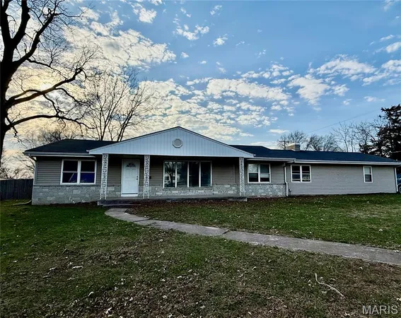 $219,000 | 505 West Walsh Avenue, Montgomery City, MO 63361
