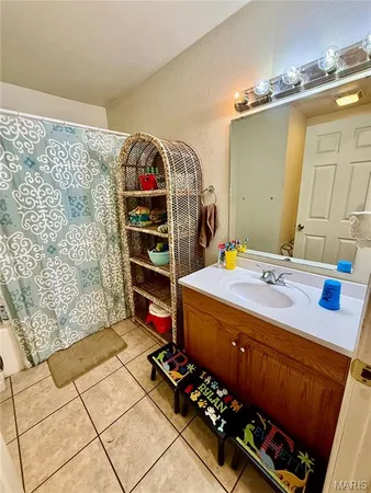 $219,000 | 505 West Walsh Avenue, Montgomery City, MO 63361