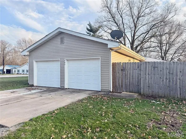 $219,000 | 505 West Walsh Avenue, Montgomery City, MO 63361