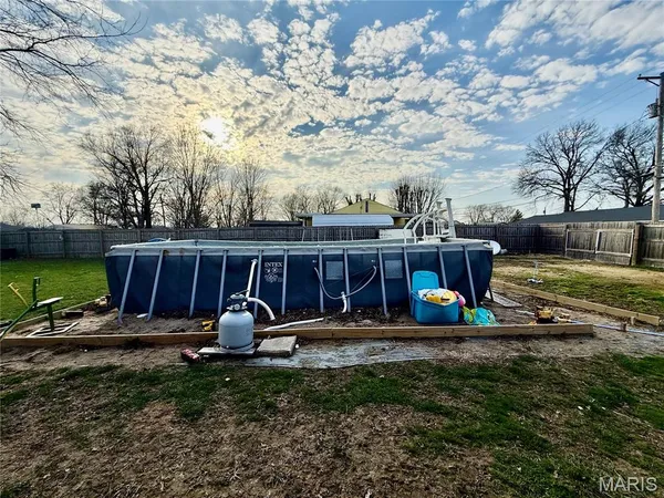 $219,000 | 505 West Walsh Avenue, Montgomery City, MO 63361