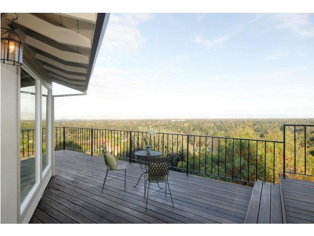 471 Border Hill Road Los Altos, CA 94024 - Photo 13 of 25 Gallery Image 13