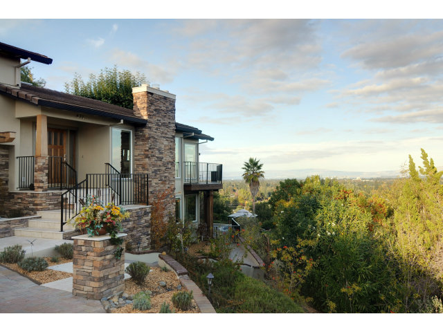 471 Border Hill Road Los Altos, CA 94024 - Photo 2 of 25 Gallery Image 2