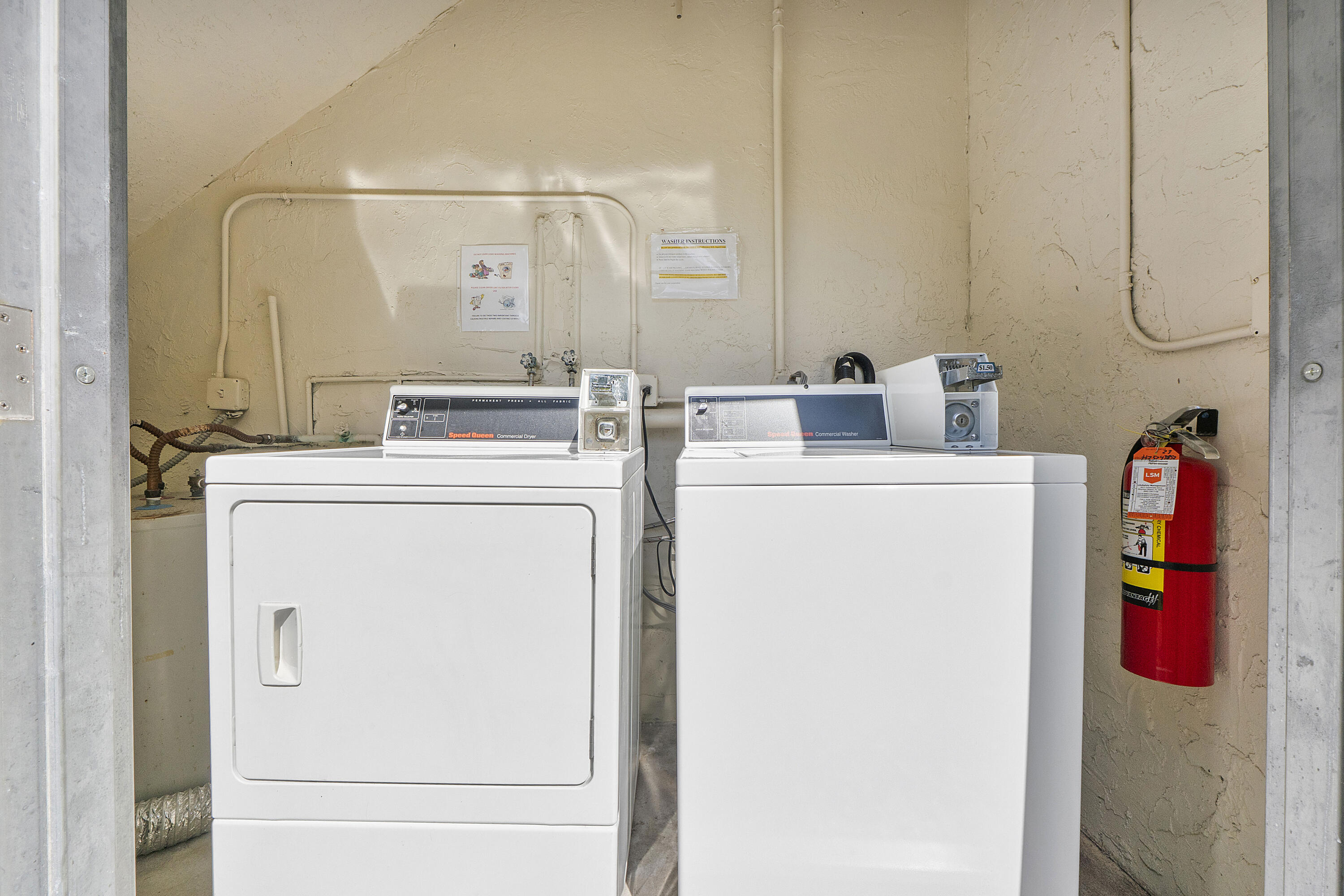 1100 Northwest 13th Street, Unit 192D Boca Raton, FL 33486 - Photo 33 of 42 a utility room with dryer and washer