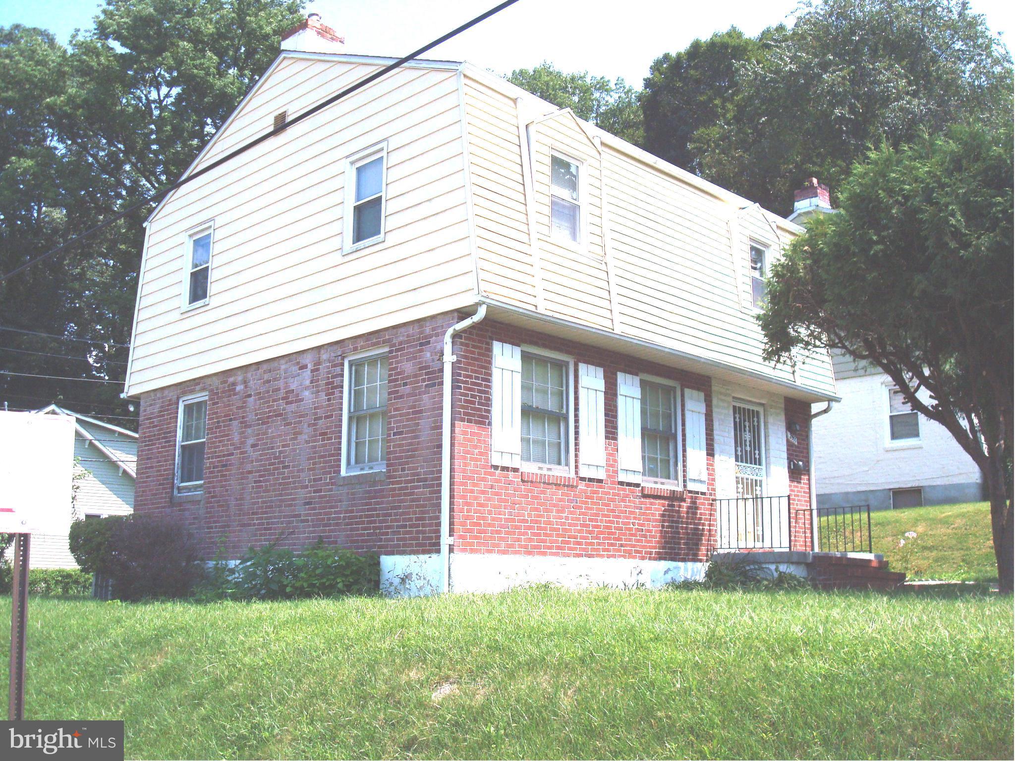 2911 Lawina Road Baltimore, MD 21216 - Photo 1 of 13 Exterior (Front)