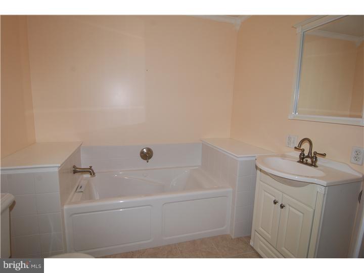 1604 Farr Road Wyomissing, PA 19610 - Photo 14 of 25 Gallery Image 14