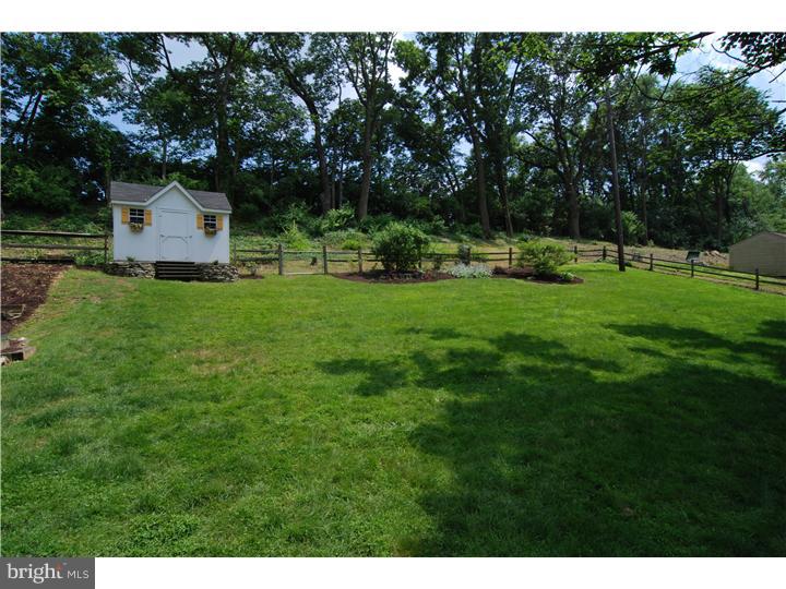 1604 Farr Road Wyomissing, PA 19610 - Photo 17 of 25 Gallery Image 17