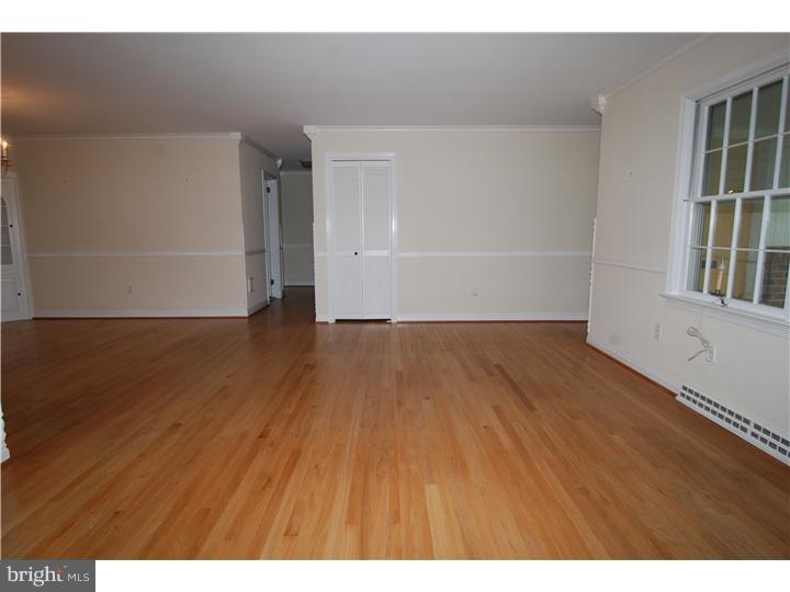 1604 Farr Road Wyomissing, PA 19610 - Photo 4 of 25 Gallery Image 4