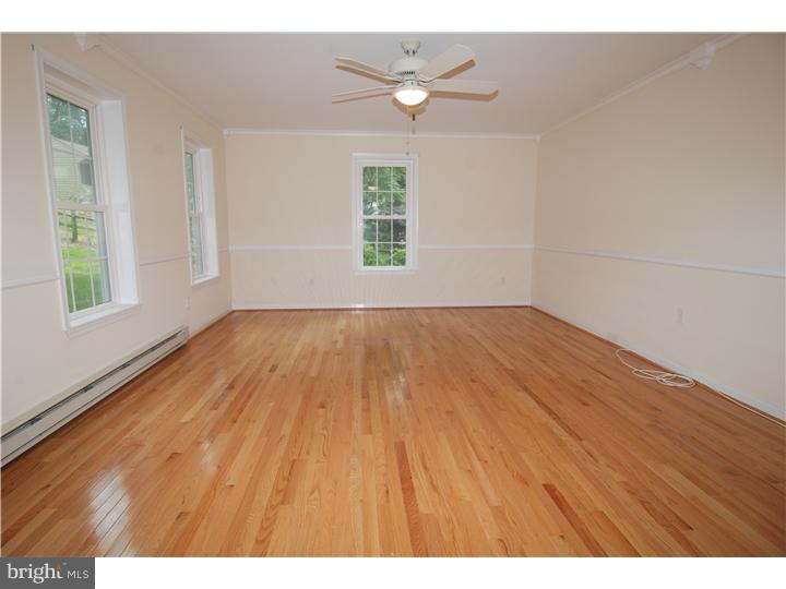 1604 Farr Road Wyomissing, PA 19610 - Photo 9 of 25 Gallery Image 9