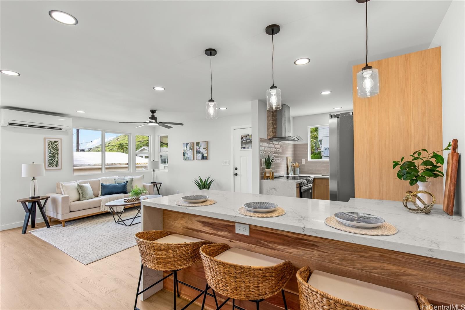 907 Ahuwale Street Honolulu, HI 96821 - Photo 7 of 25 Kitchen view/Pendant lights over the kitchen island