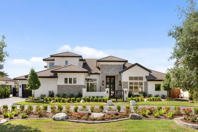 $2,499,000 | 23314 Vista De Tres Lagos Drive, Spring, TX 77389