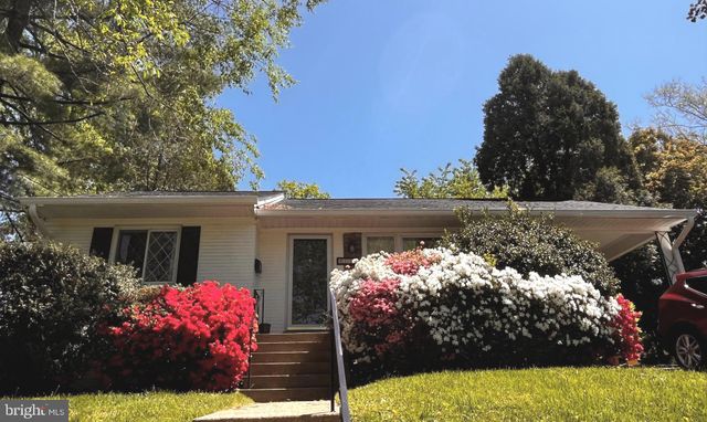 $964,500 | 9235 East Parkhill Drive, Bethesda, MD 20814