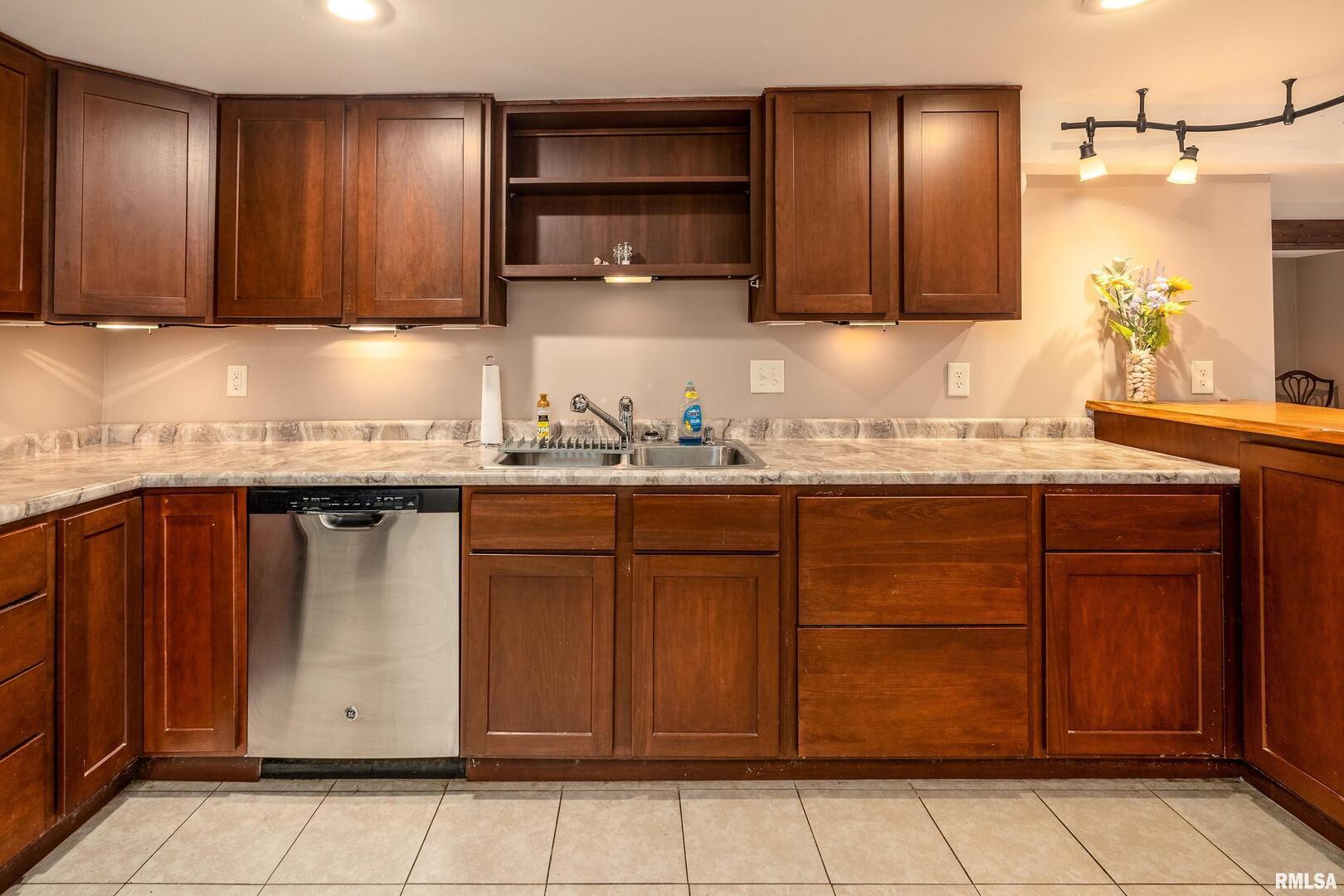 270 Contentment Road Makanda, IL 62958 - Photo 13 of 56