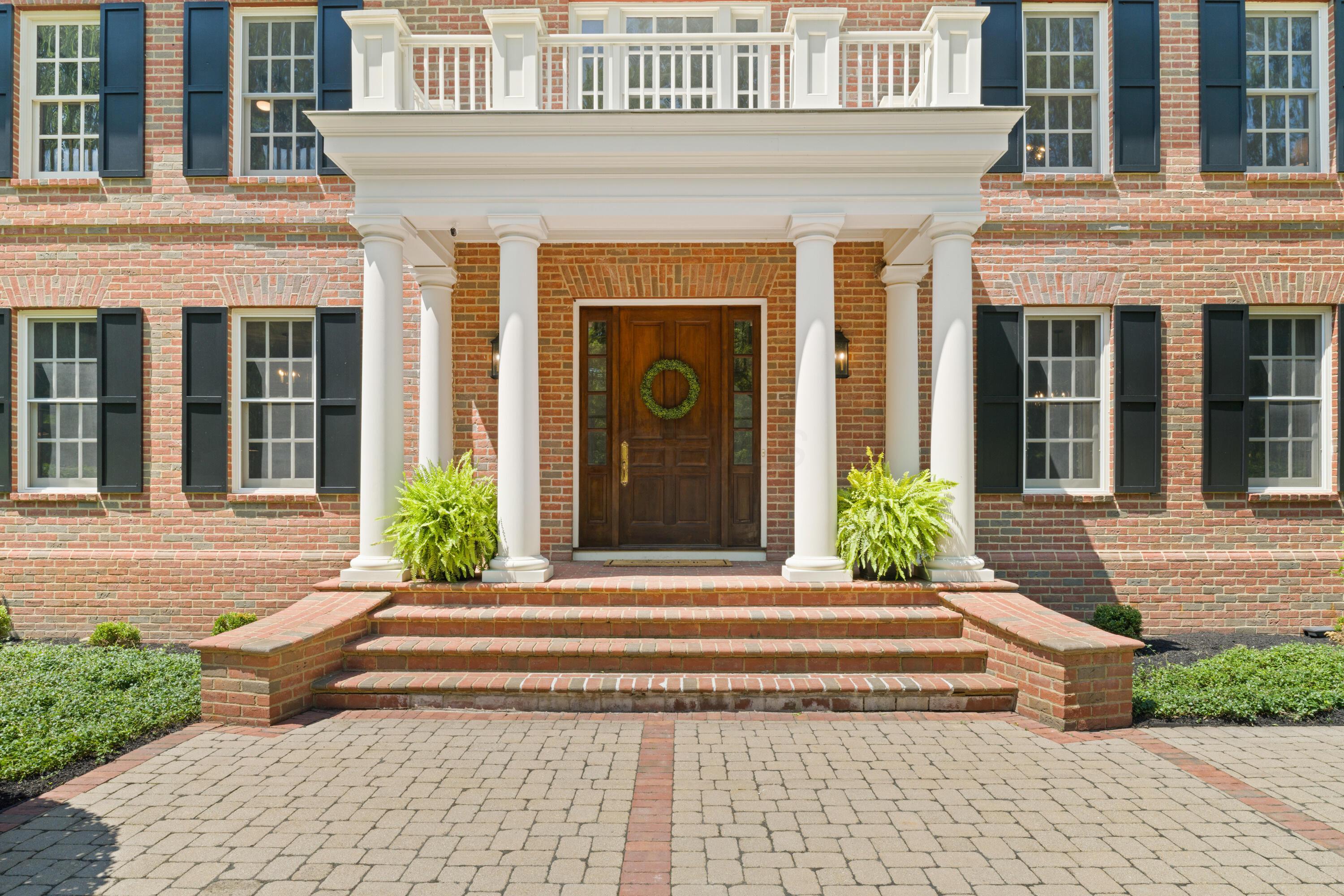 5455 Plantation Road Sunbury, OH 43074 - Photo 25 of 176 Front Porch