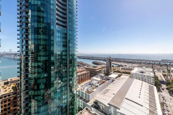 $8,000 | 301 Main Street, Unit 25F, San Francisco, CA 94105