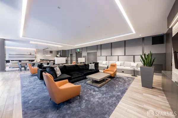 $8,000 | 301 Main Street, Unit 25F, San Francisco, CA 94105
