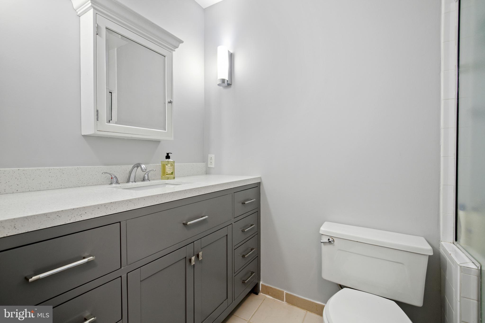 1810 Calvert Street Northwest, Unit 2 Washington, DC 20009 - Photo 21 of 28 Gallery Image 21