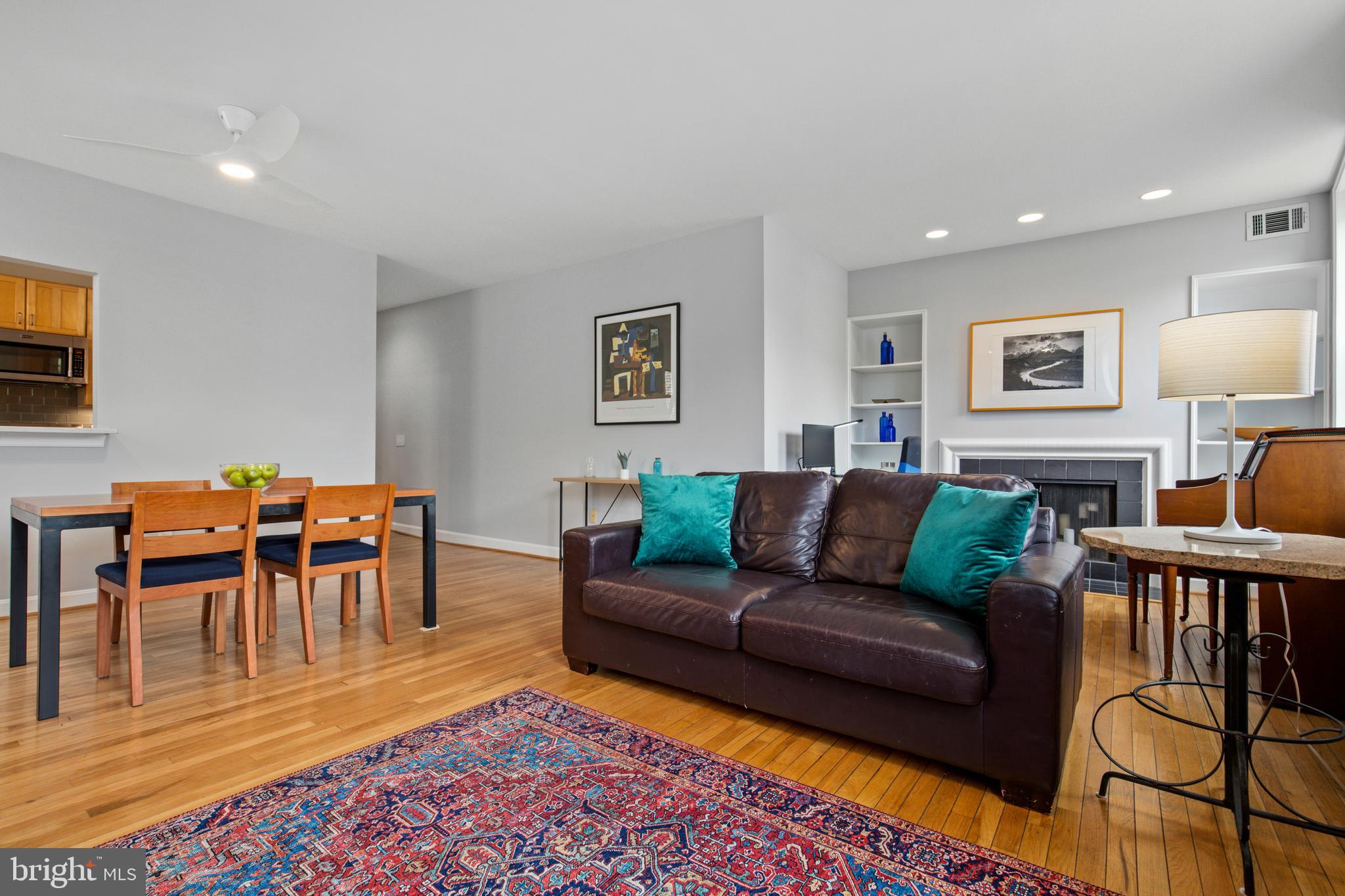 1810 Calvert Street Northwest, Unit 2 Washington, DC 20009 - Photo 9 of 28 Gallery Image 9