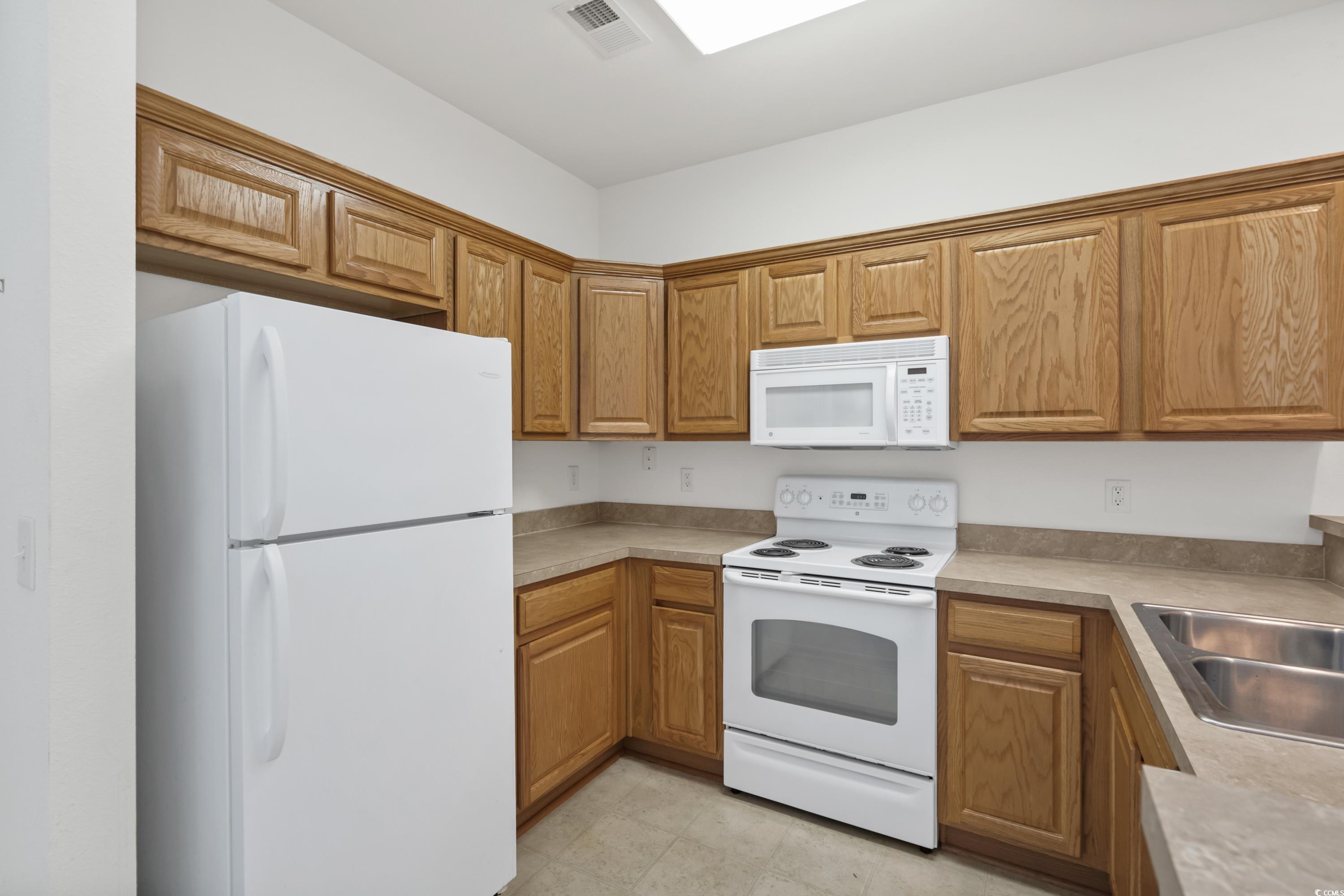 151 Chenoa Drive, Unit 35E Murrells Inlet, SC 29576 - Photo 12 of 37 Gallery Image 12