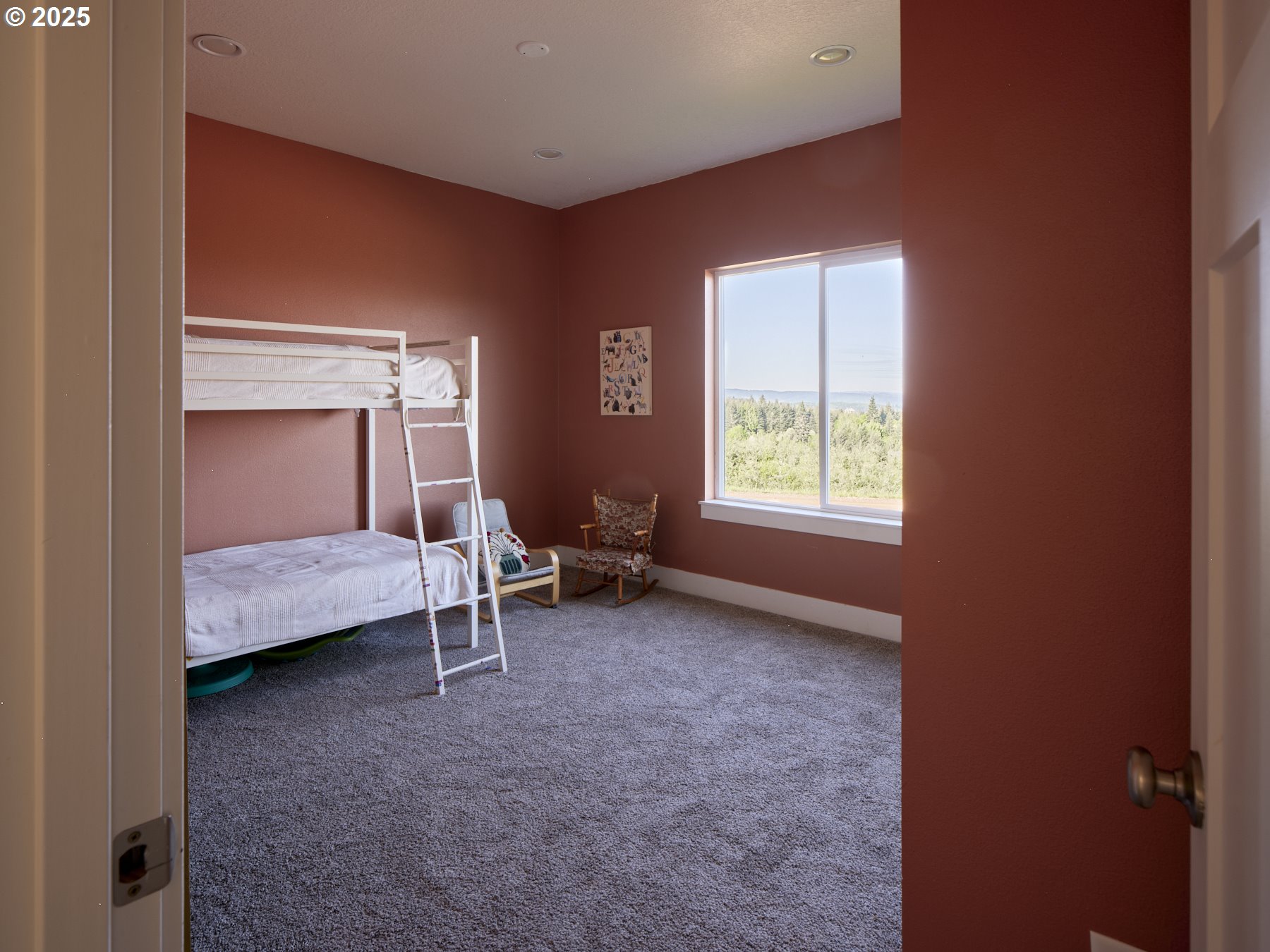 159 Bootjack Lane Kelso, WA 98626 - Photo 27 of 44 Bedroom