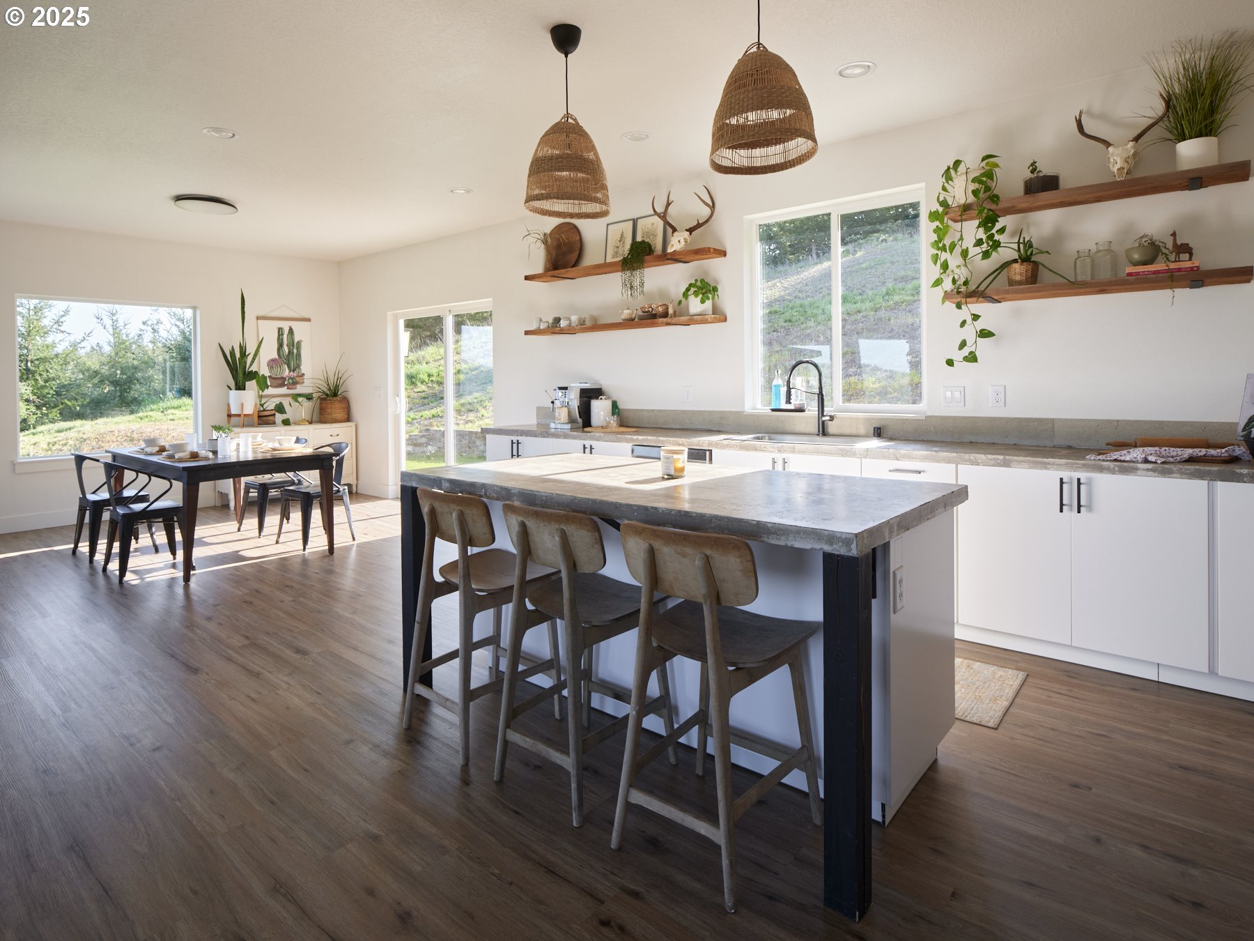 159 Bootjack Lane Kelso, WA 98626 - Photo 10 of 44 Kitchen