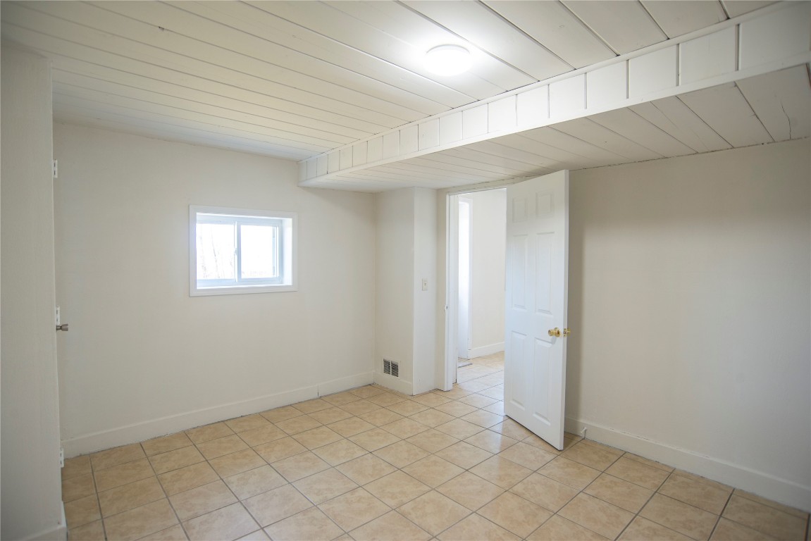 319 Twist Run Road Endicott, NY 13760 - Photo 19 of 50 Gallery Image 19
