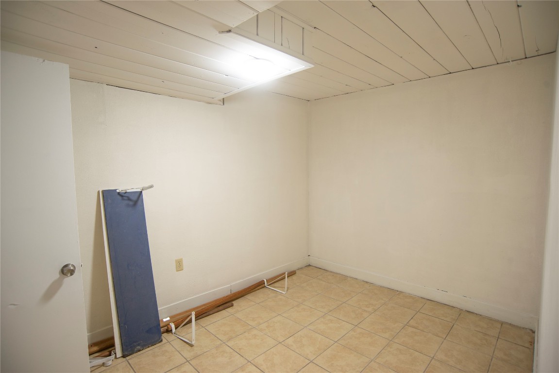 319 Twist Run Road Endicott, NY 13760 - Photo 20 of 50 Gallery Image 20
