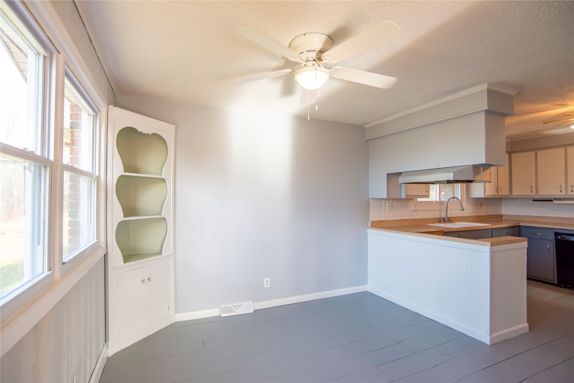 319 Twist Run Road Endicott, NY 13760 - Photo 10 of 50 Gallery Image 10