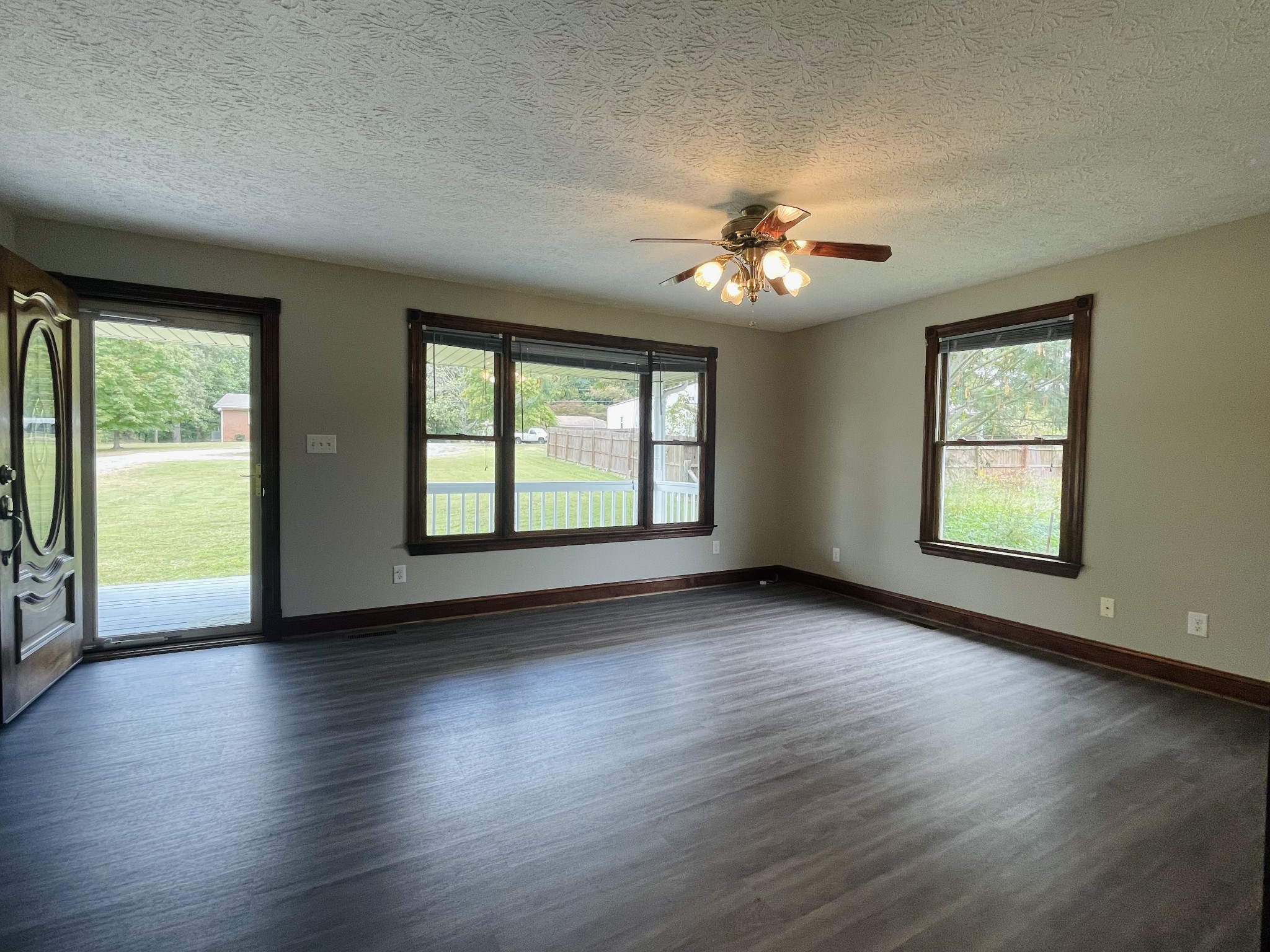 475 Redmon Road Smithville, TN 37166 - Photo 3 of 29 Gallery Image 3