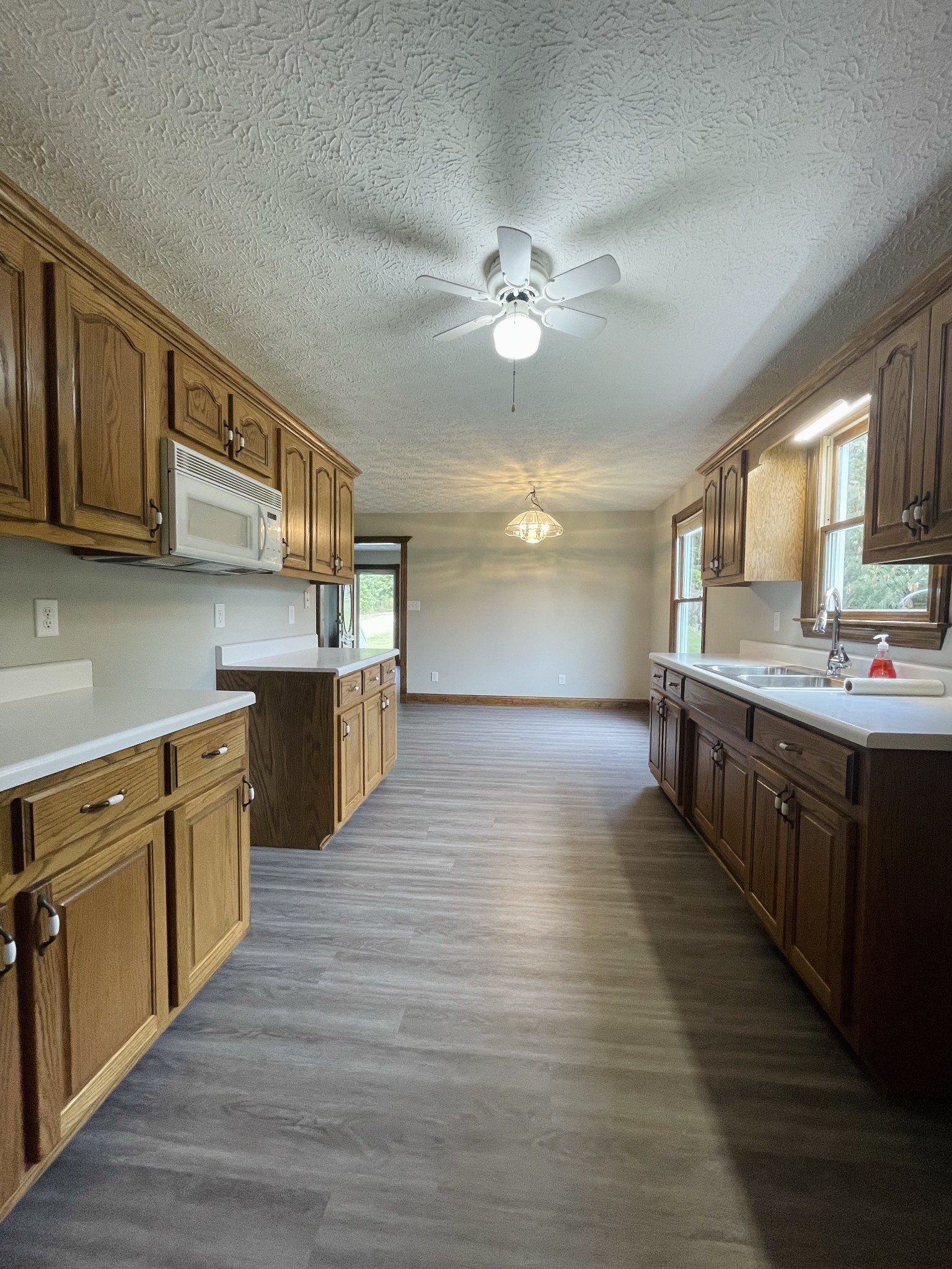 475 Redmon Road Smithville, TN 37166 - Photo 8 of 29 Gallery Image 8