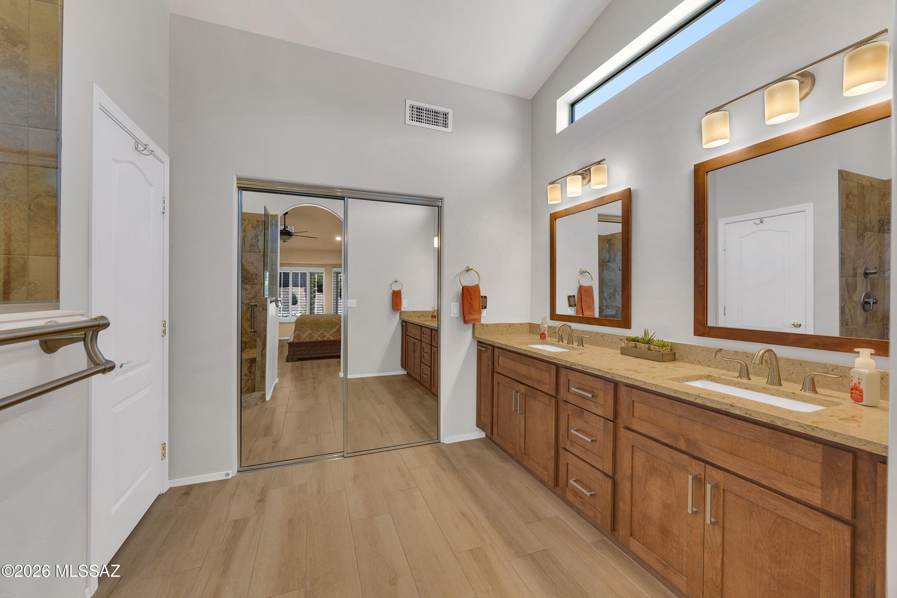61852 East Sandlewood Road Tucson, AZ 85739 - Photo 23 of 50 Remodeled EnSuite with Quartz Counter