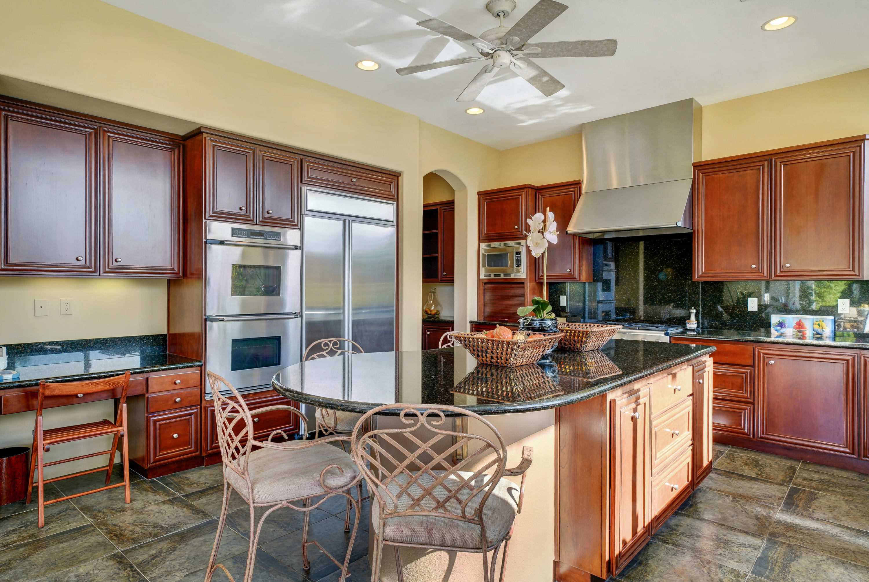 268 Loch Lomond Road Rancho Mirage, CA 92270 - Photo 13 of 44 Photo-37