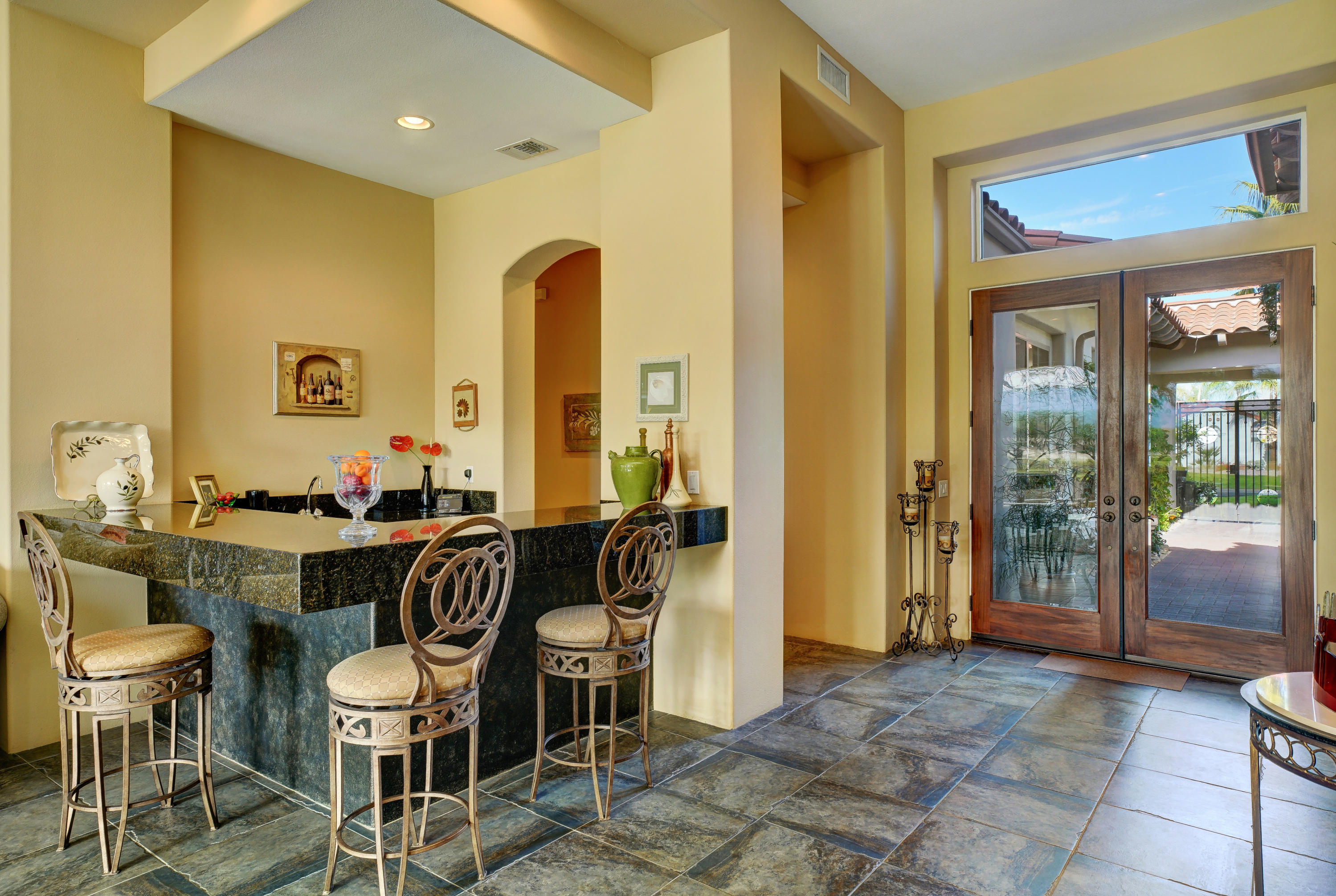 268 Loch Lomond Road Rancho Mirage, CA 92270 - Photo 16 of 44 Photo-28